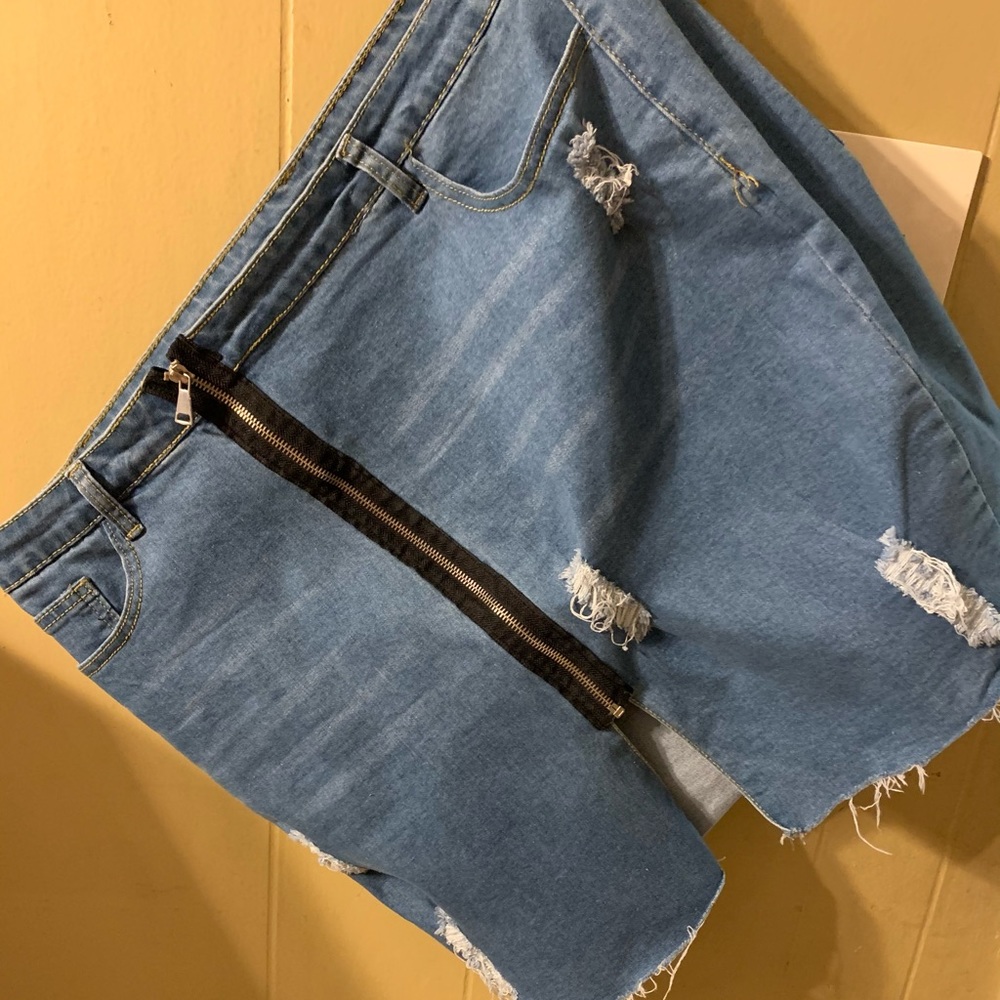 Plus Distressed Denim Skirt